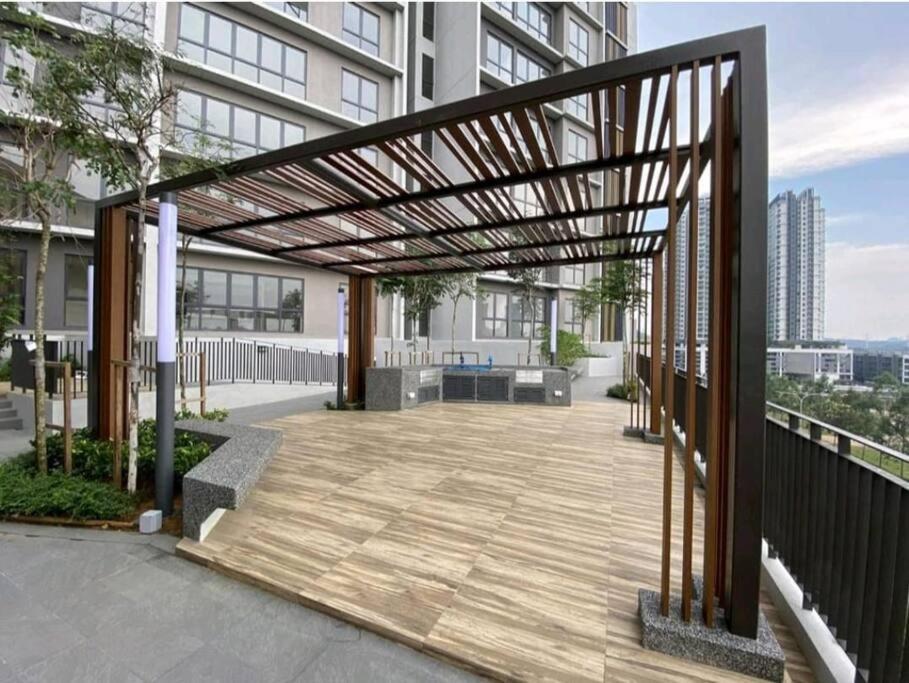 The Clio 2 Residences, Beside Ioi City Mall, Opposite Hospital Serdang, Beside Uniteen And Upm, プトラジャヤ エクステリア 写真